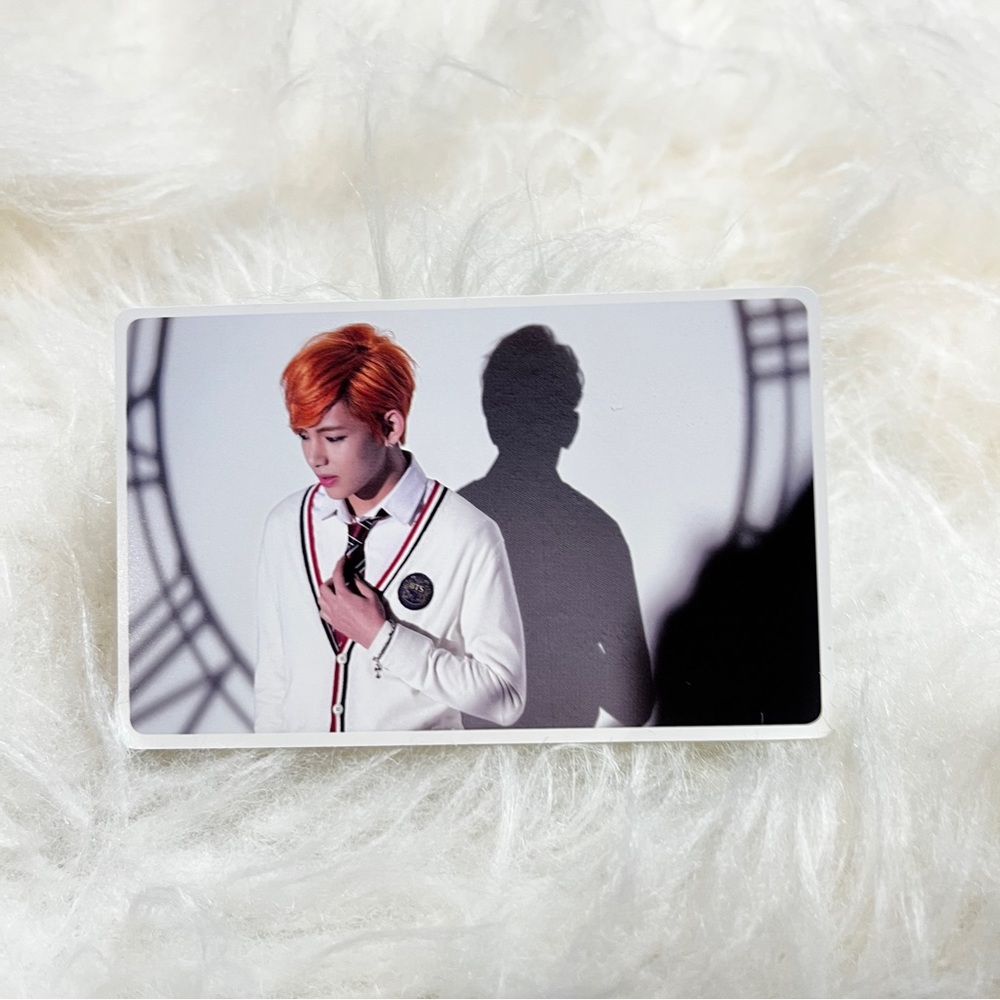 BTS skool luv affair: special addition V photocard